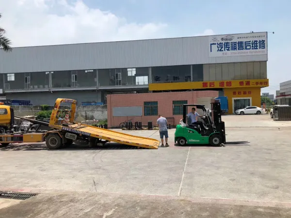 电动堆高车——货物搬运首选工具