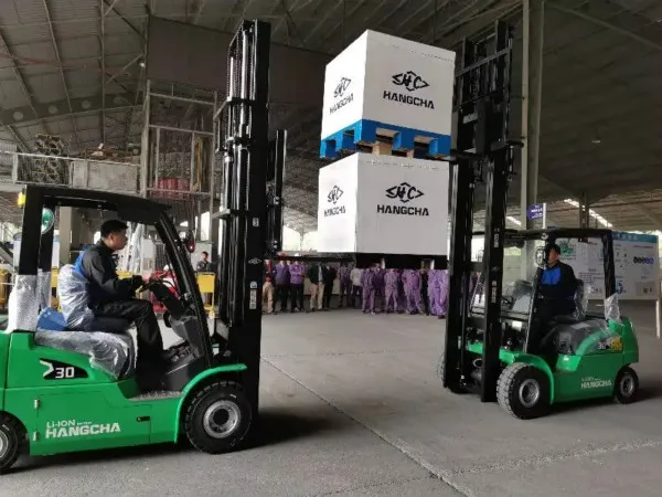 液压升降平台安全措施